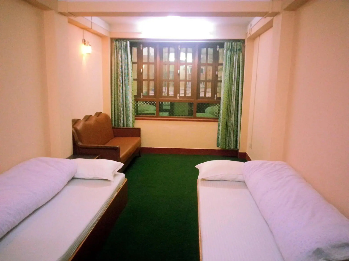 Swastik Guest House