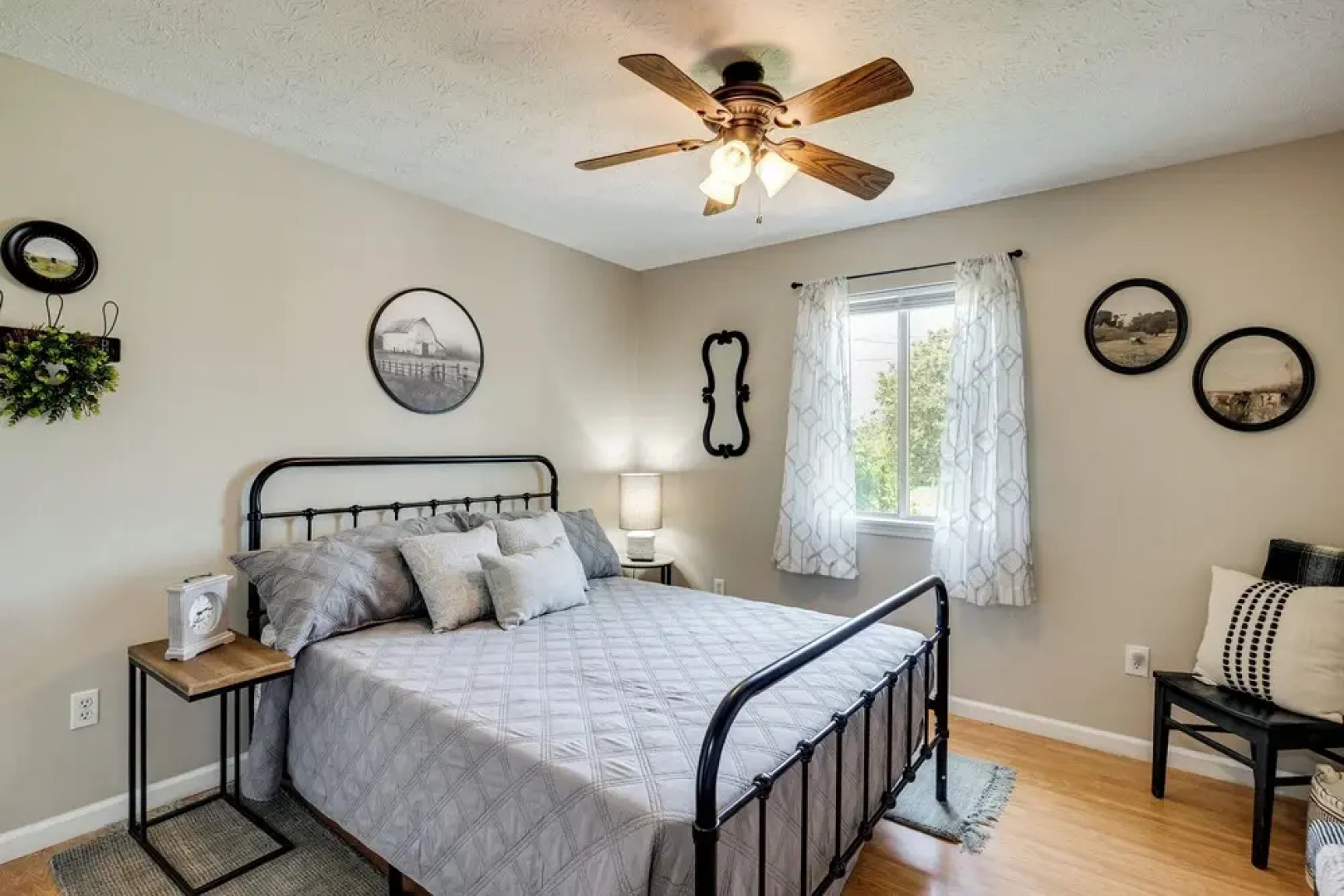 Near Lake Cumberland: Monticello Home w/ Gazebo!