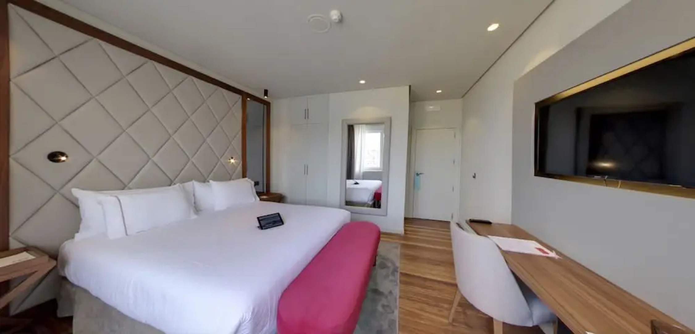 Hotel Silken Palacio Uribarren