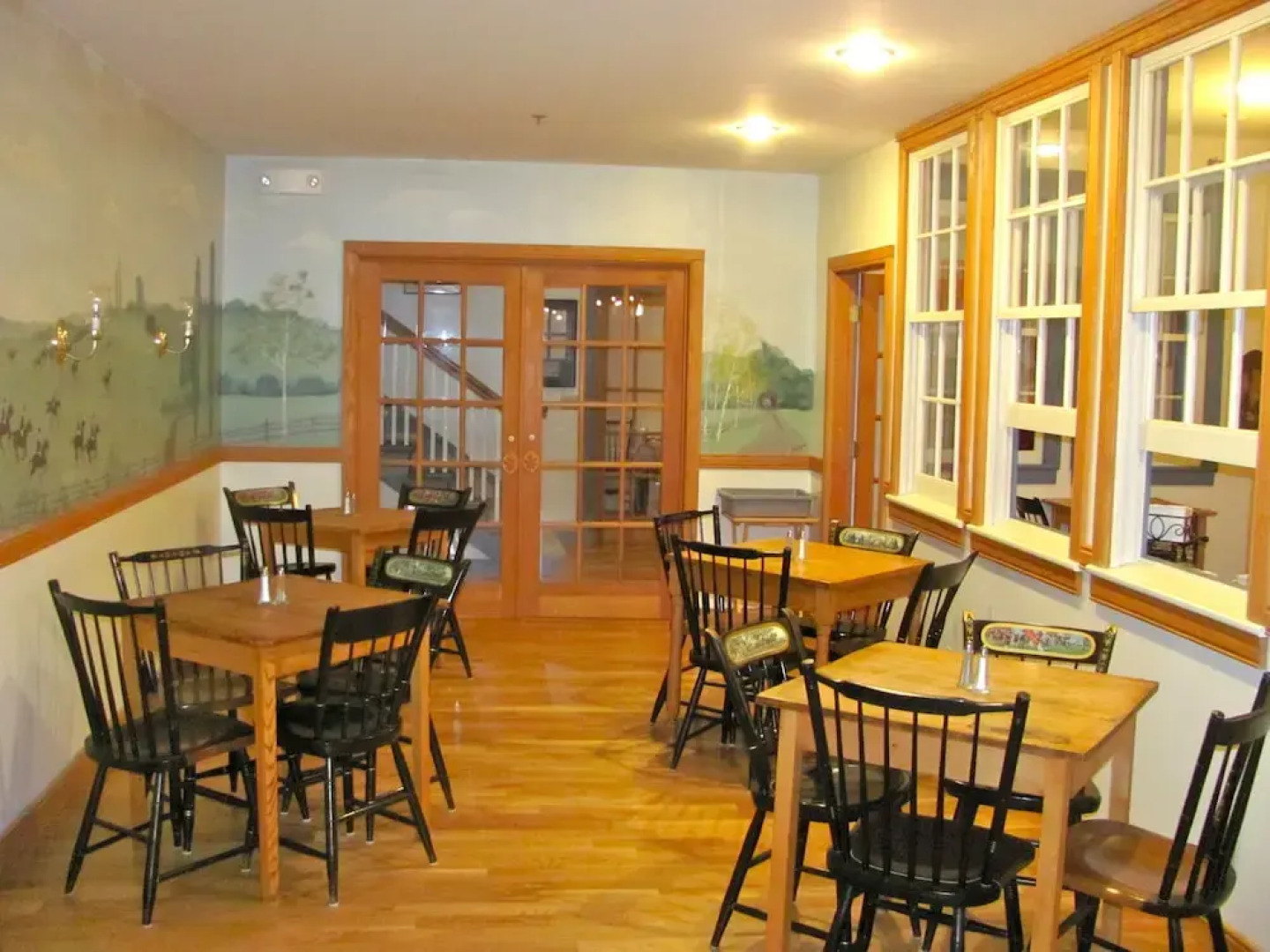 Oak Valley Inn & Suites