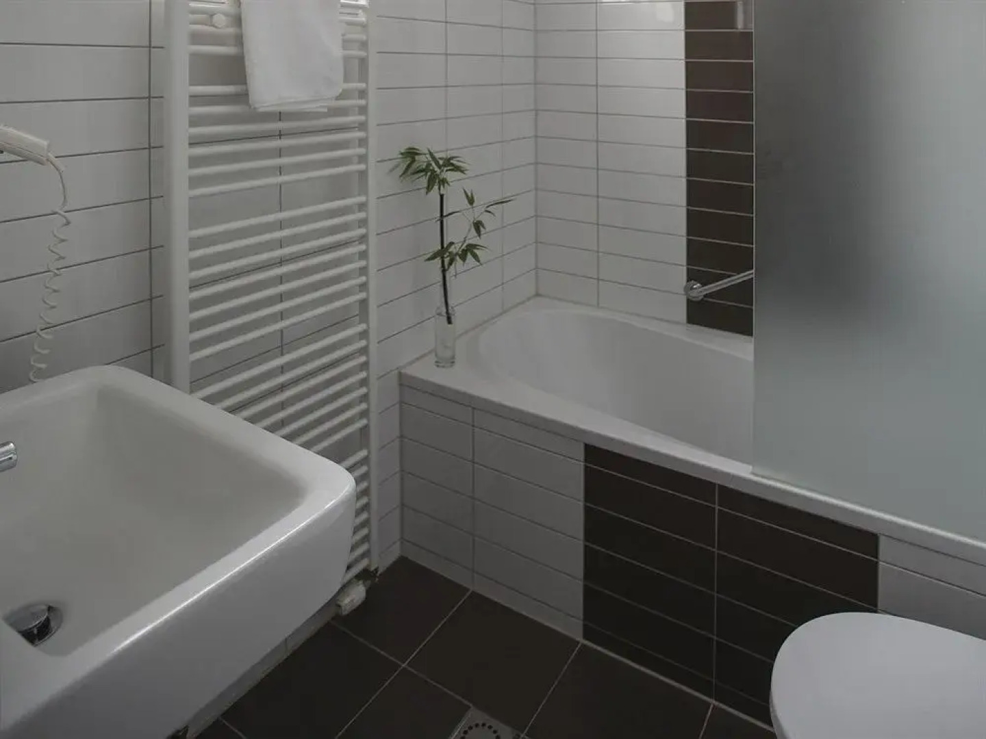 Zenzez Hotel & Lounge