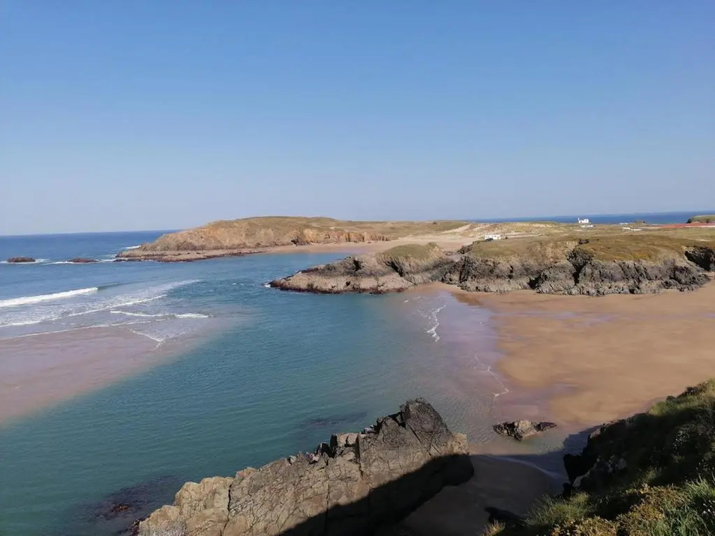 Fantástica casa a 500 metros de la playa de San Jorge.