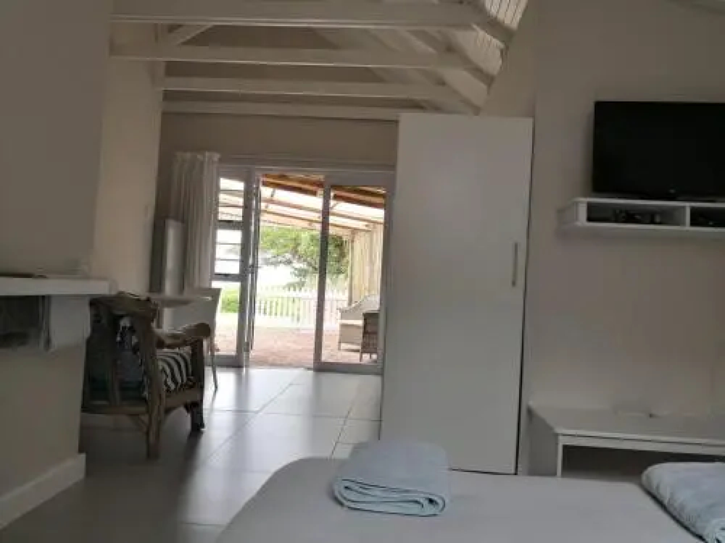 Pebbles Beach Cottage