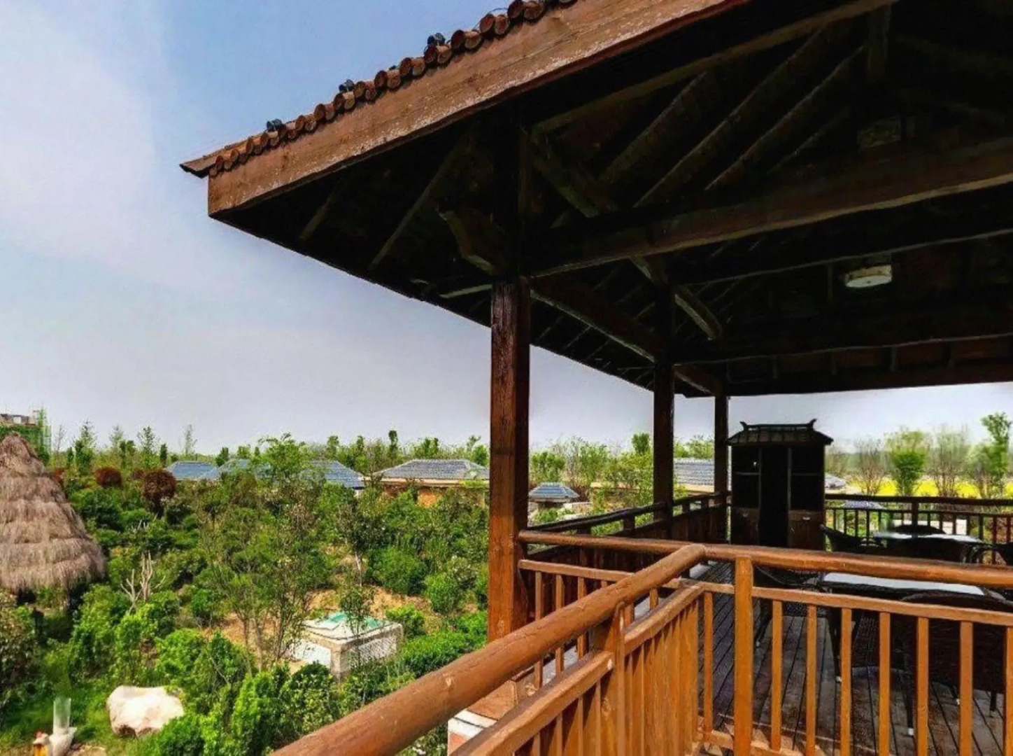 Huaxi Zhongzhou International Hotel