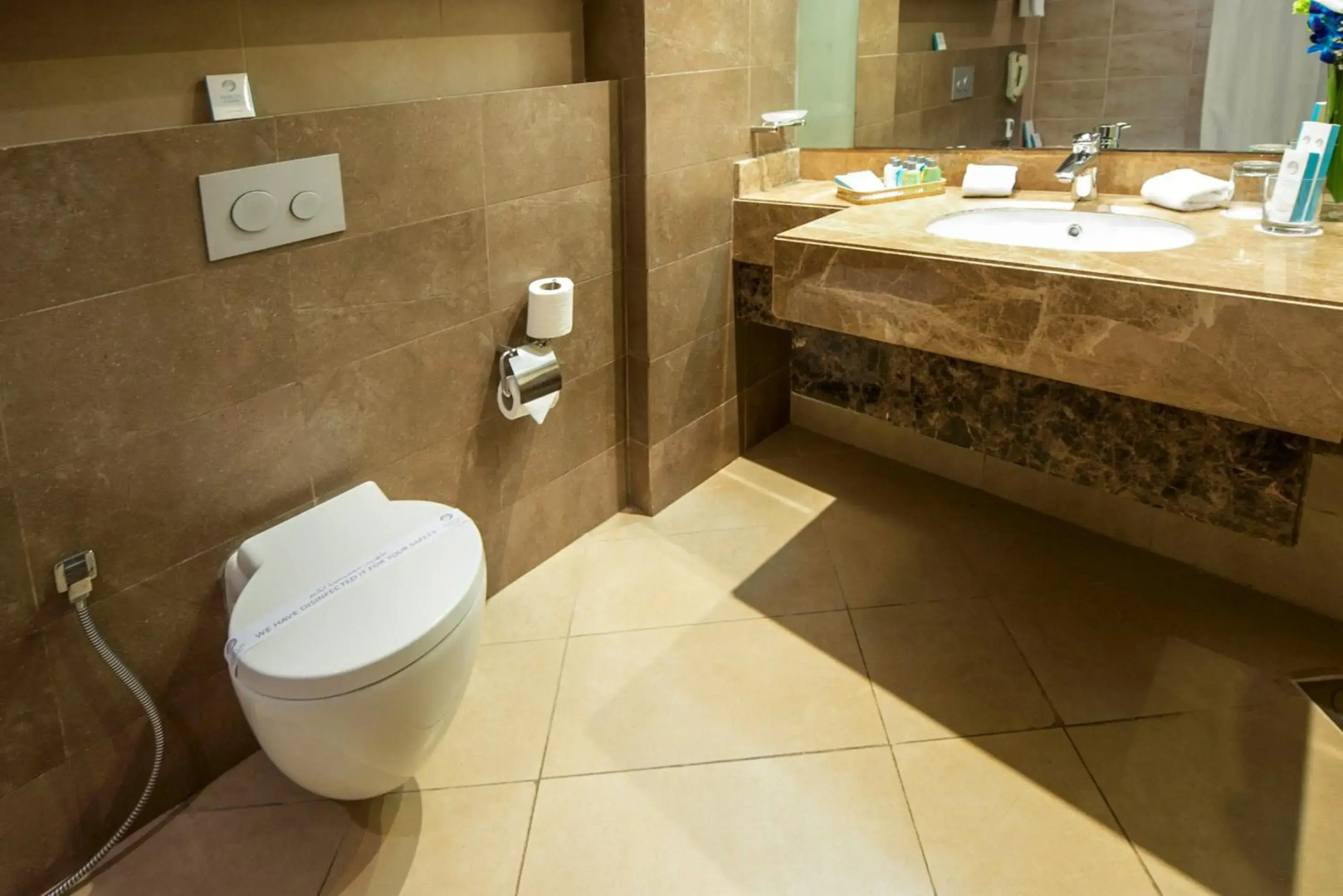 Golden Phoenix Hotel - Manila