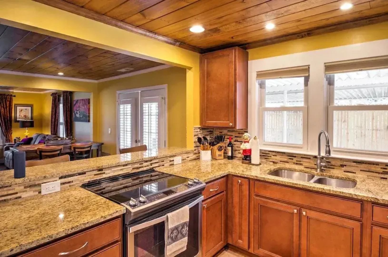 Lovely Cottage w/ Sauna & Fire Pit Near Asheville!