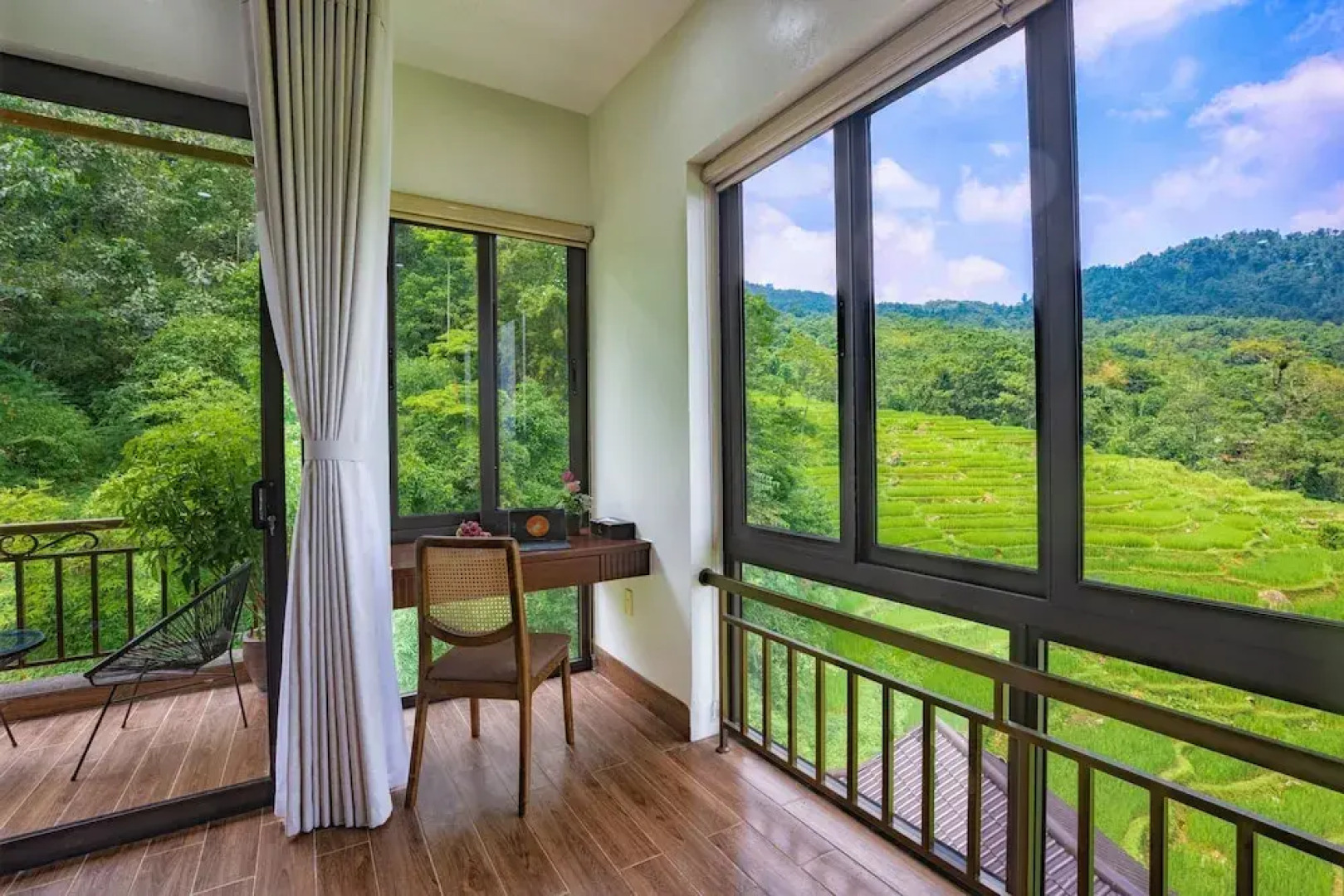 Central Hills Pù Luông Resort