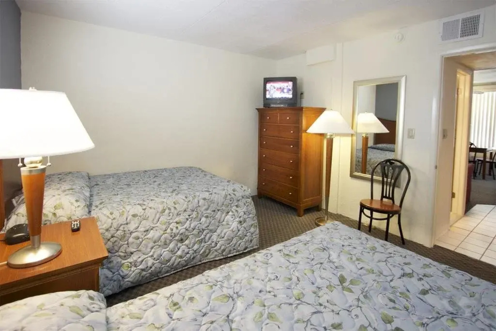 The Crusader Oceanfront Family Resort