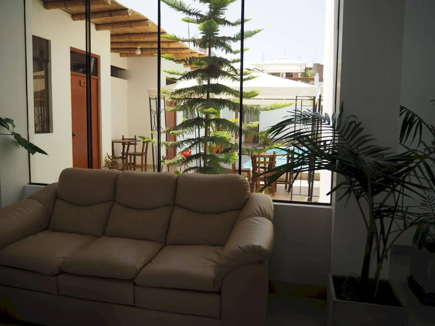 Hotel Residencial Los Frayles