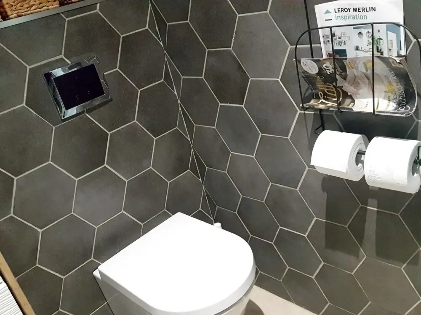 House With one Bedroom in Mornas, With Enclosed Garden and Wifi