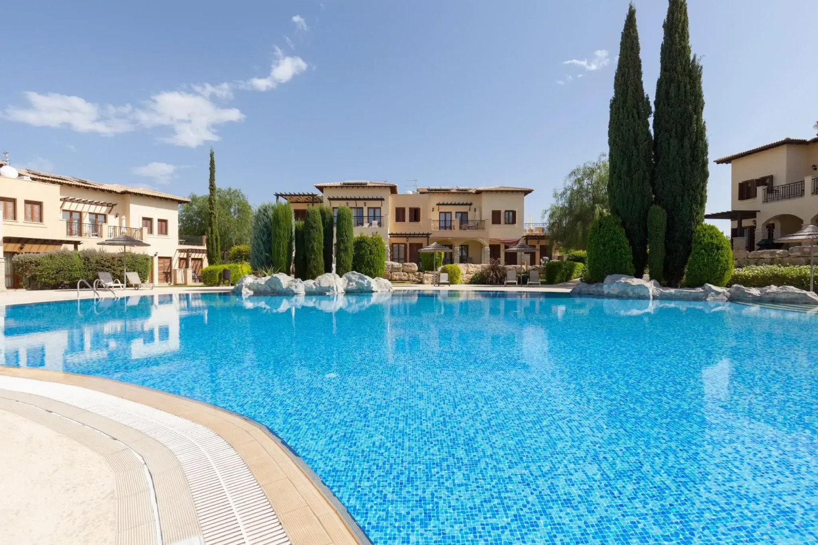 Aphrodite Hills Rentals – Apartments