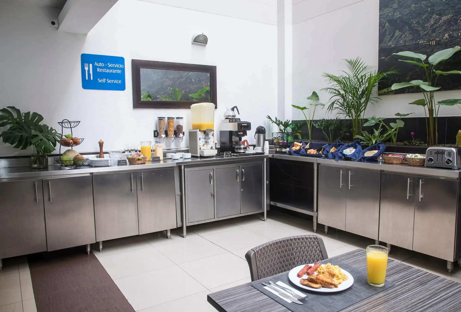 Hotel Acqua Medellín