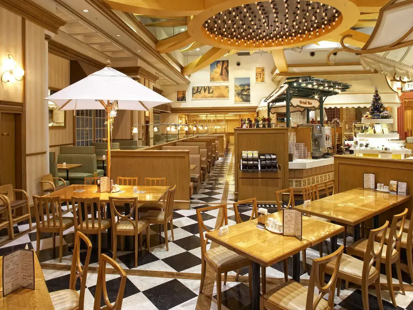 Oriental Hotel Universal City