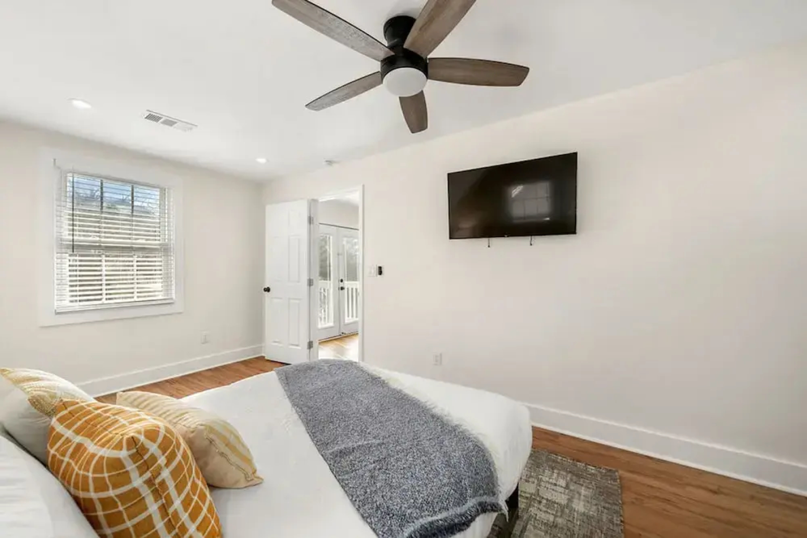 Beautifully Modern Cottage in Historic Norcross