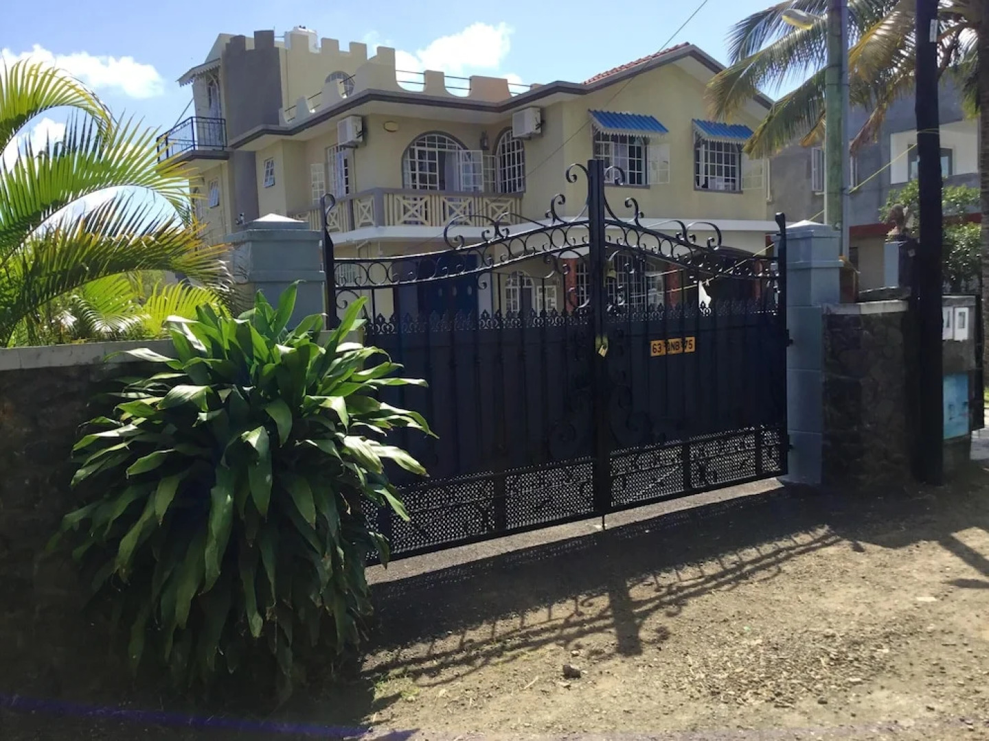 Apartment With 3 Bedrooms In Calodyne With Enclosed Garden And Wifi