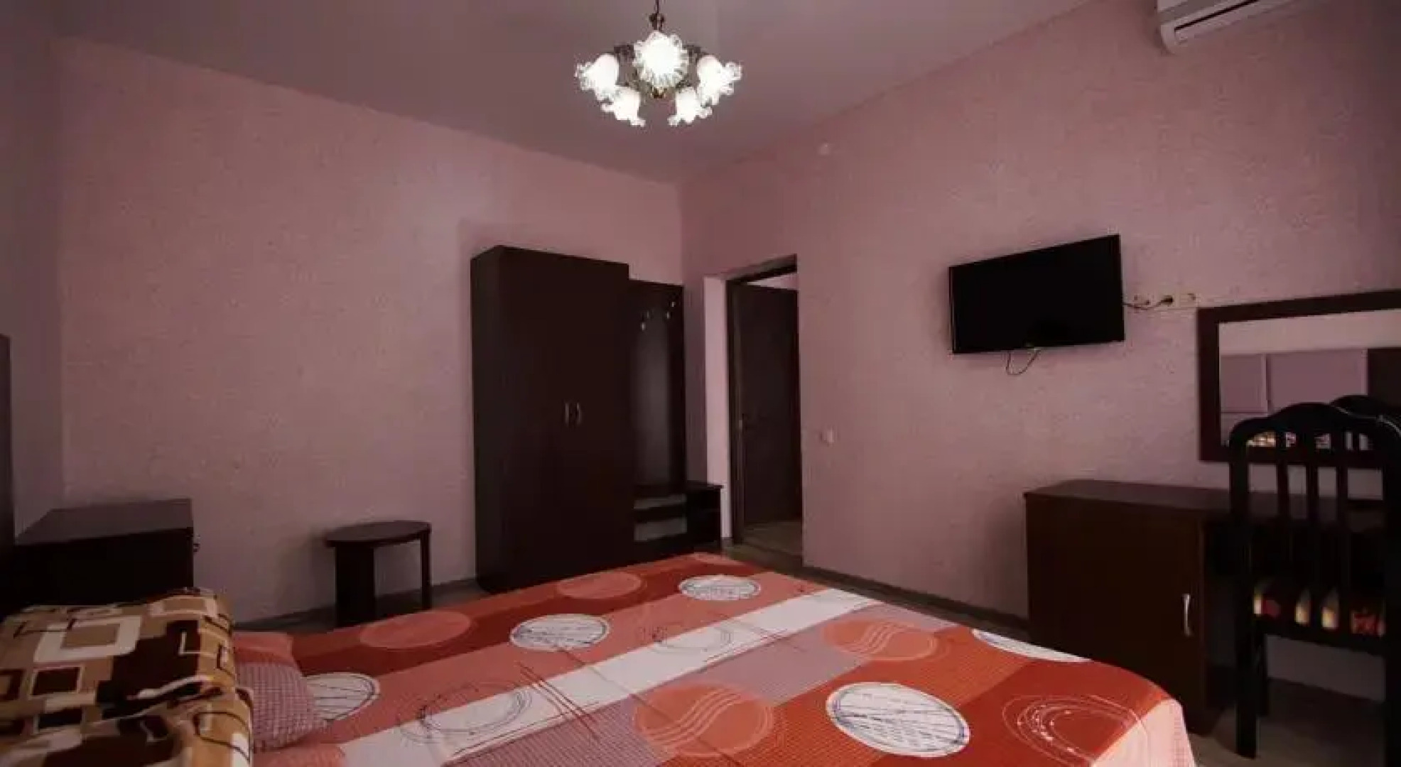 На Советов 6