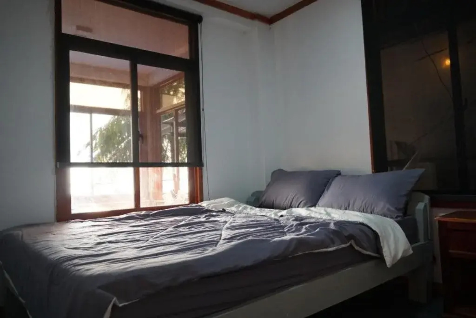 White Rose Guesthouse