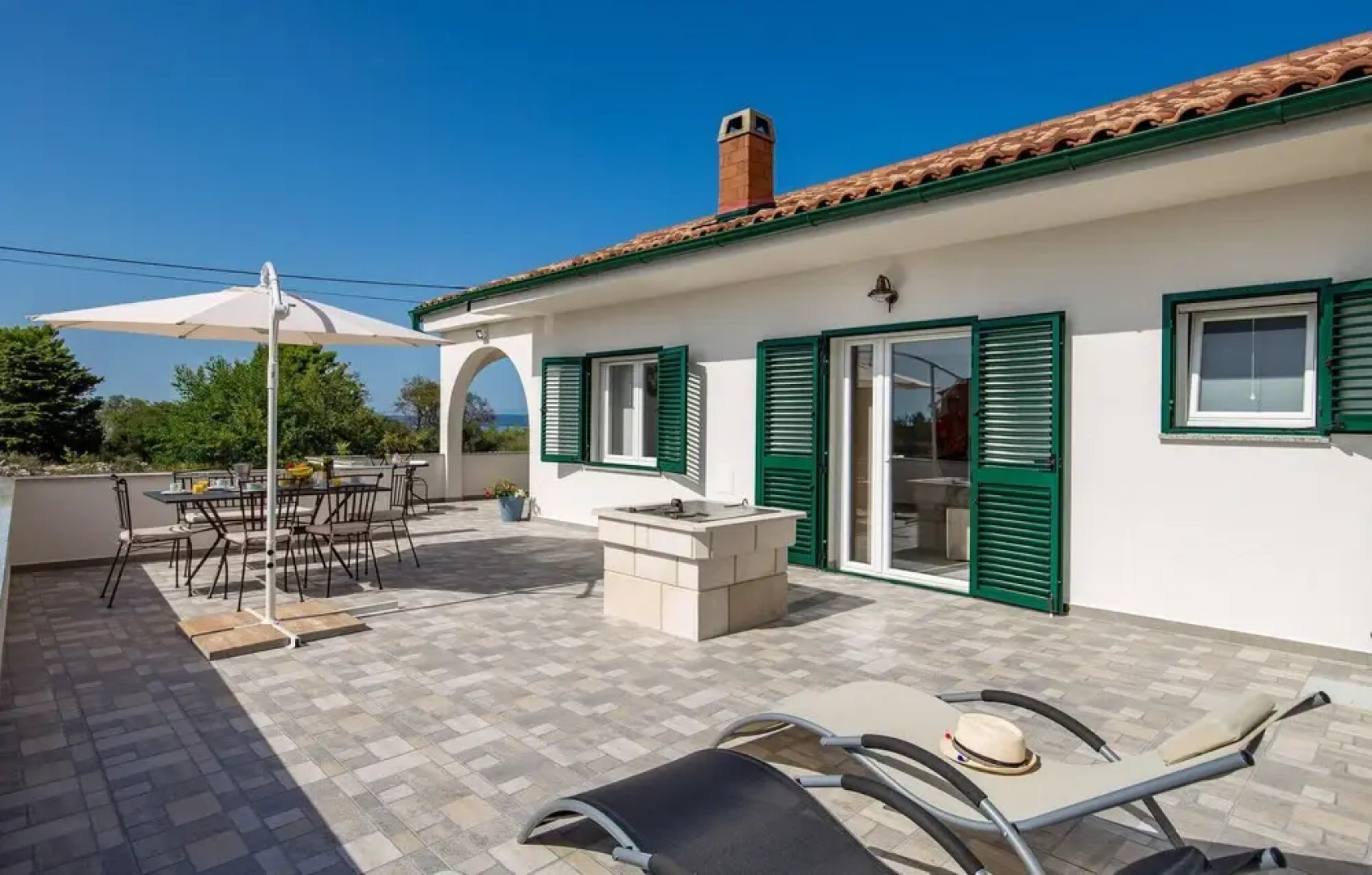 Stunning Home in Lun With Wifi and 3 Bedrooms