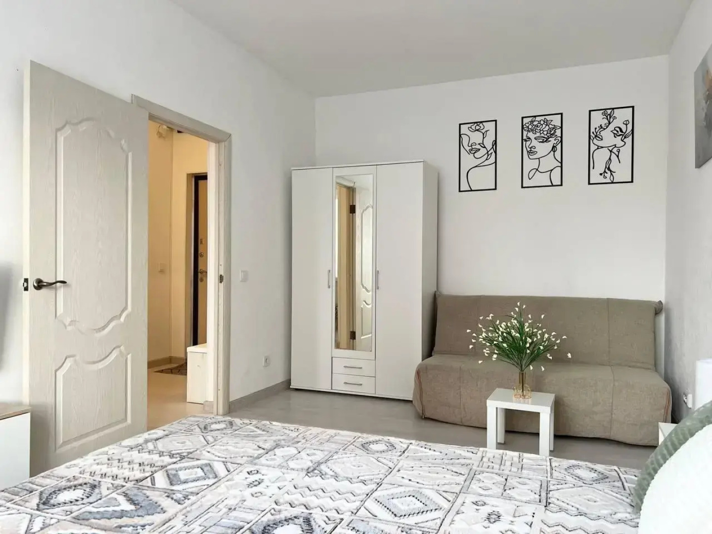 Апартаменты на улице  Брянцева 13/1