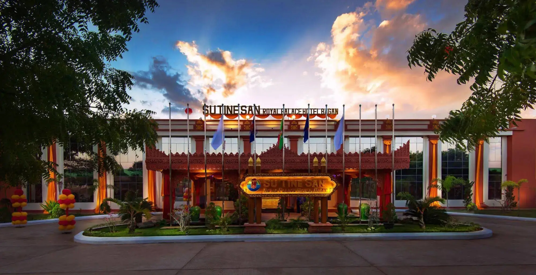 Su Tine San Royal Palace Hotel