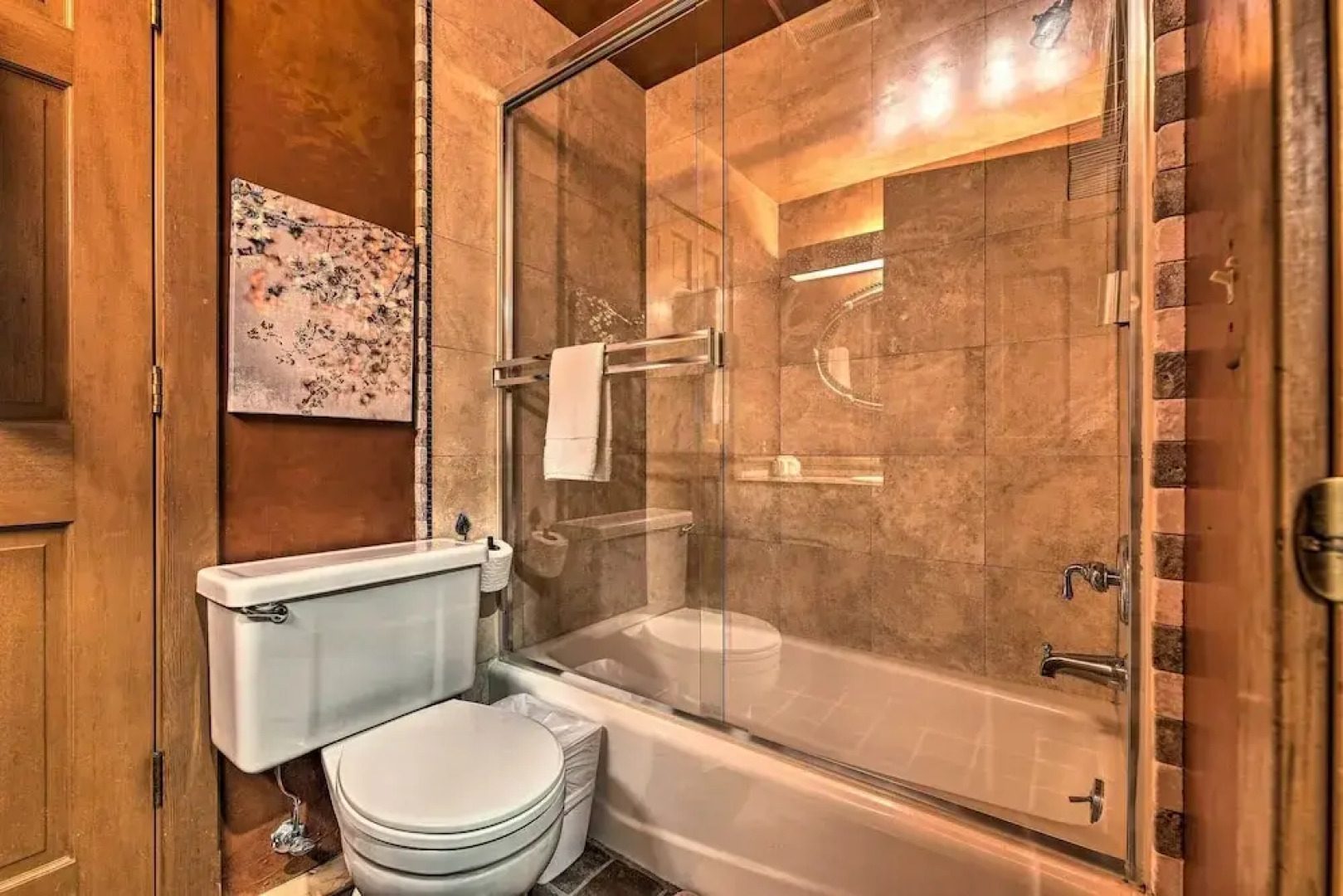 Luxe Sun Valley Retreat w/ Hot Tub, 3 Mi to Resort