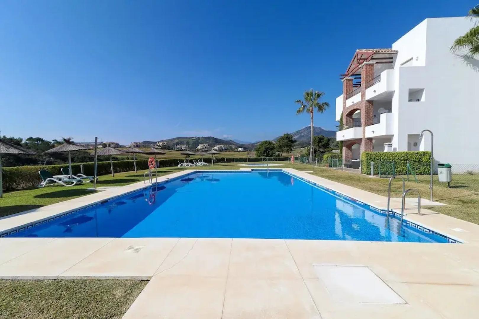 Los Robles - 3BR Penthouse With Spectacular Panoramic Views in Benahavis