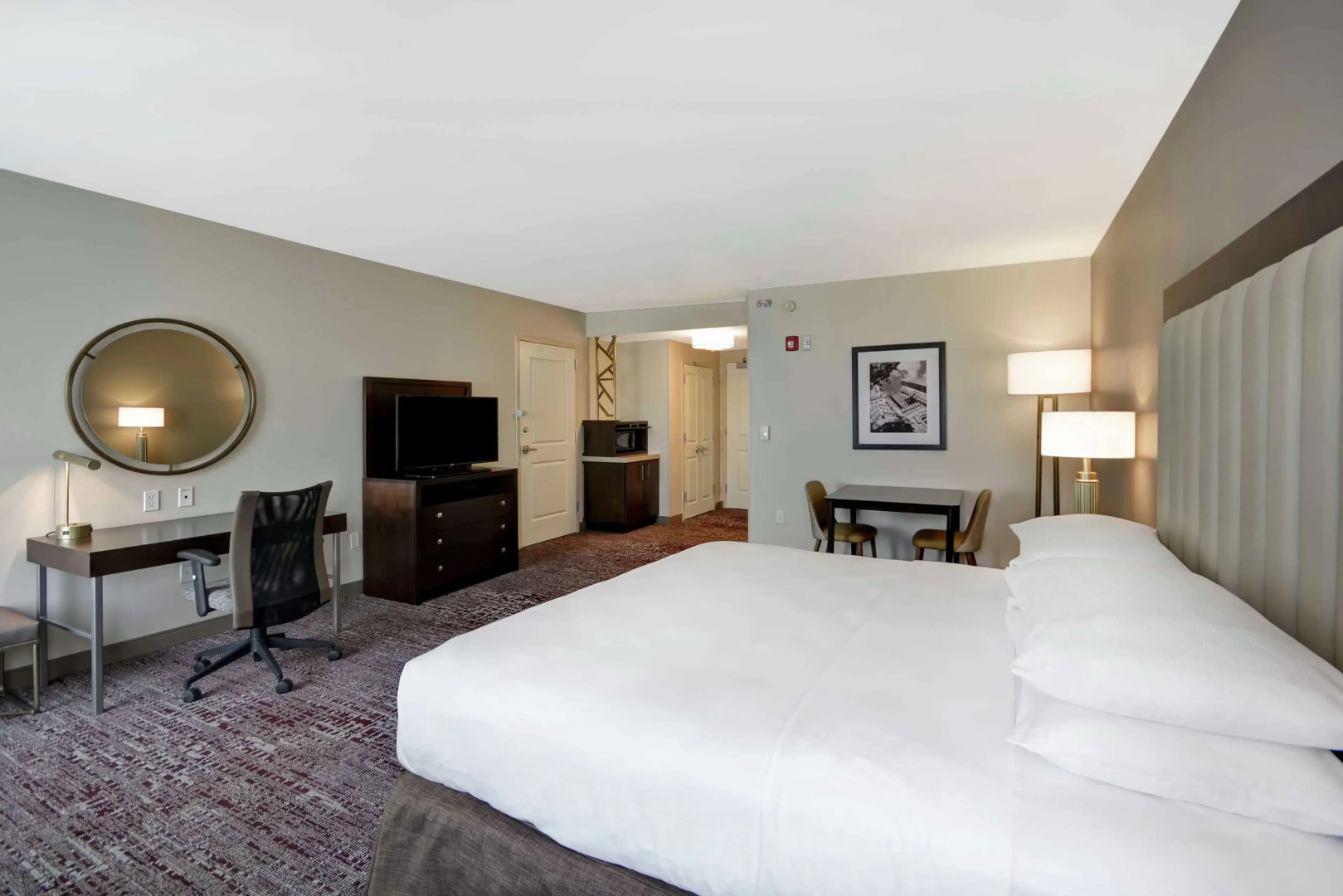 DoubleTree by Hilton Chicago Midway Airport