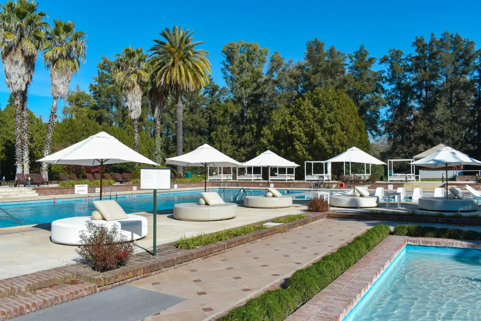 Sheraton Pilar Hotel and Convention Center