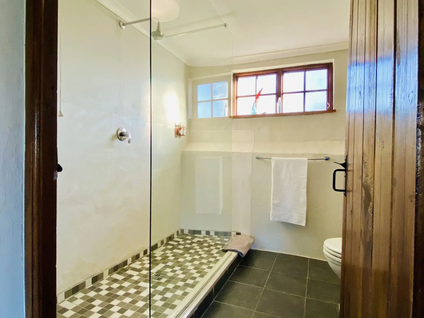 Bella Manga Country Escape