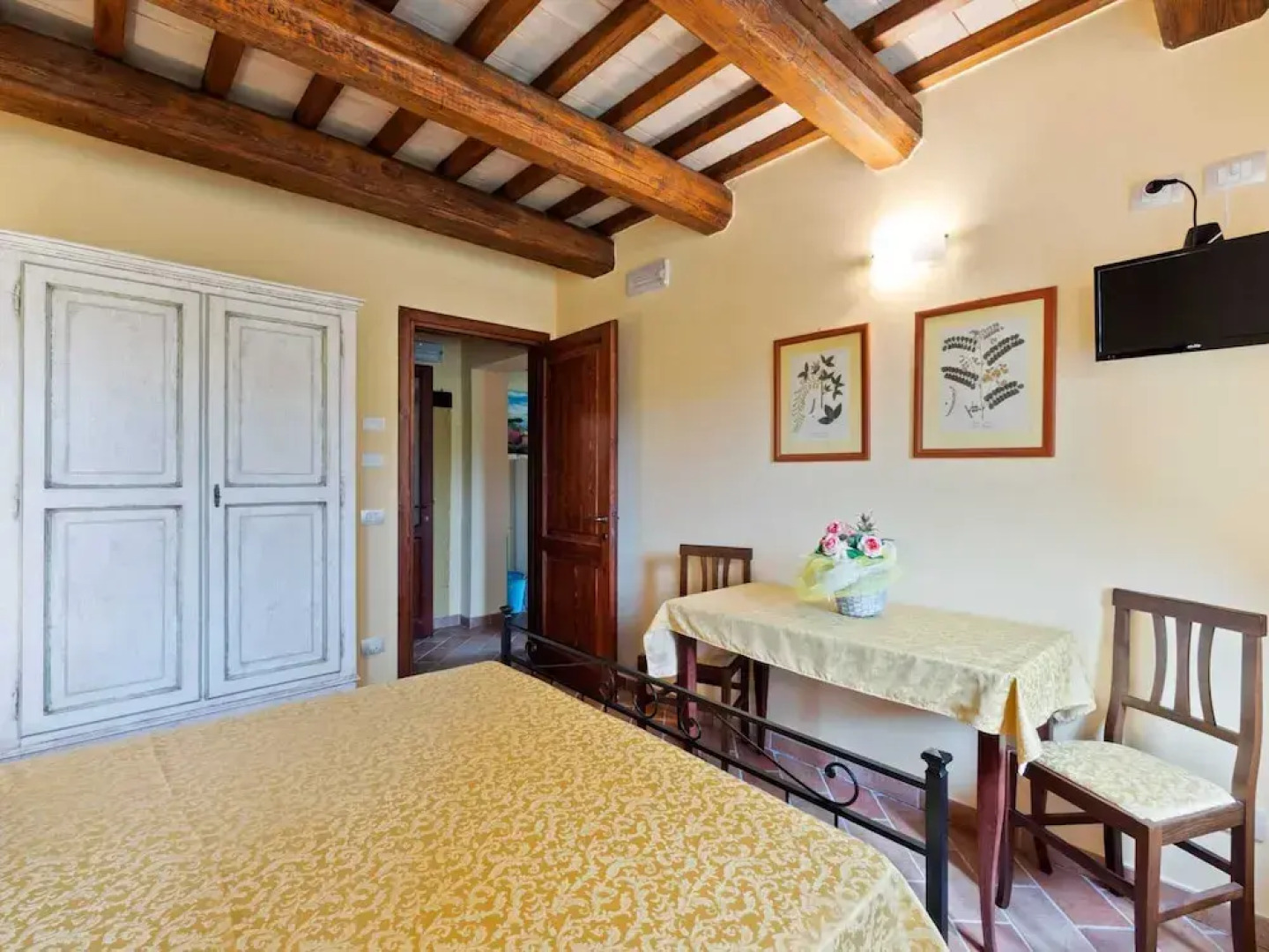 Villa in Belforte Near Sasso Simone Park