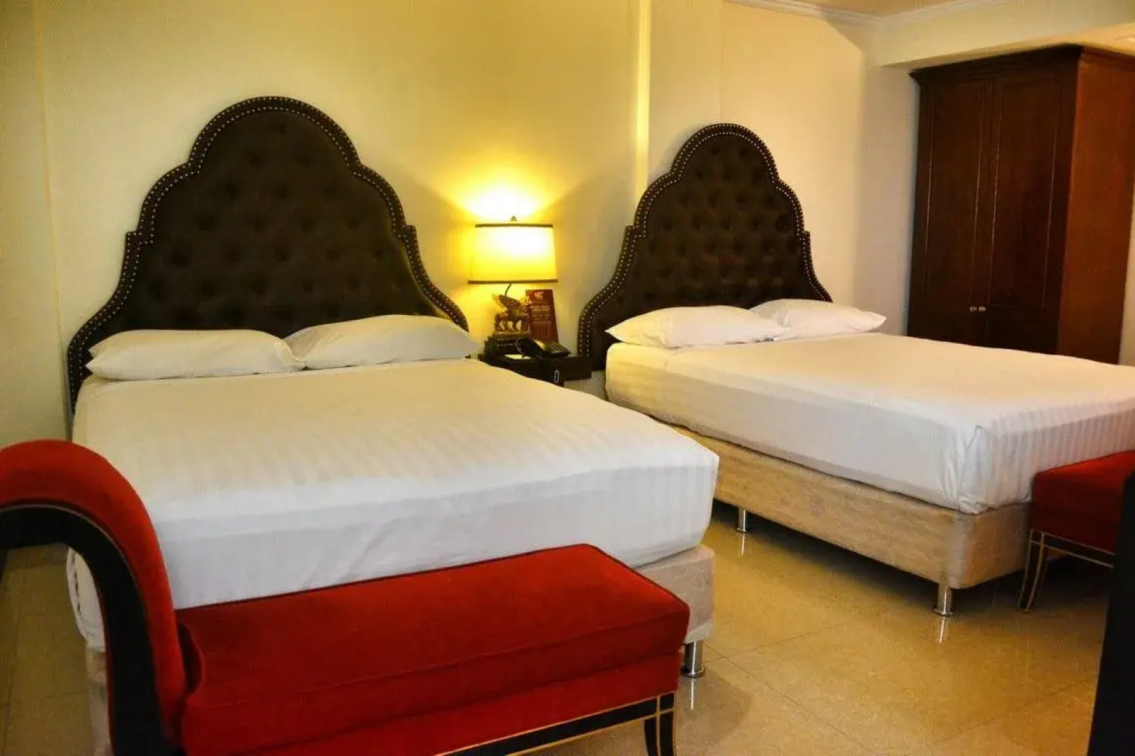 Subic Bay Venezia Hotel