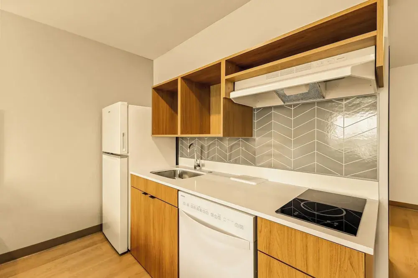 LivAway Suites Portland-Scarborough