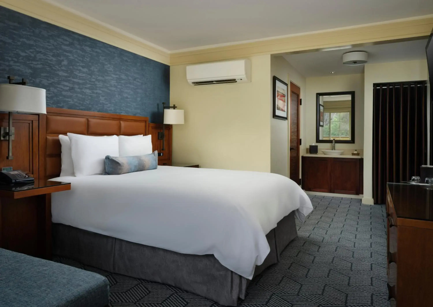 Hotel Abrego