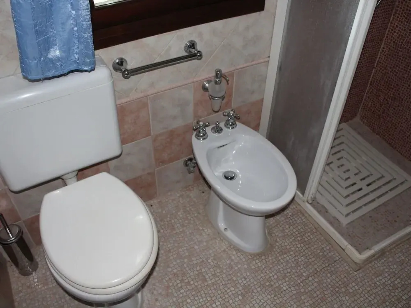 Secluded Holiday Home in Matino With Swimming Pool