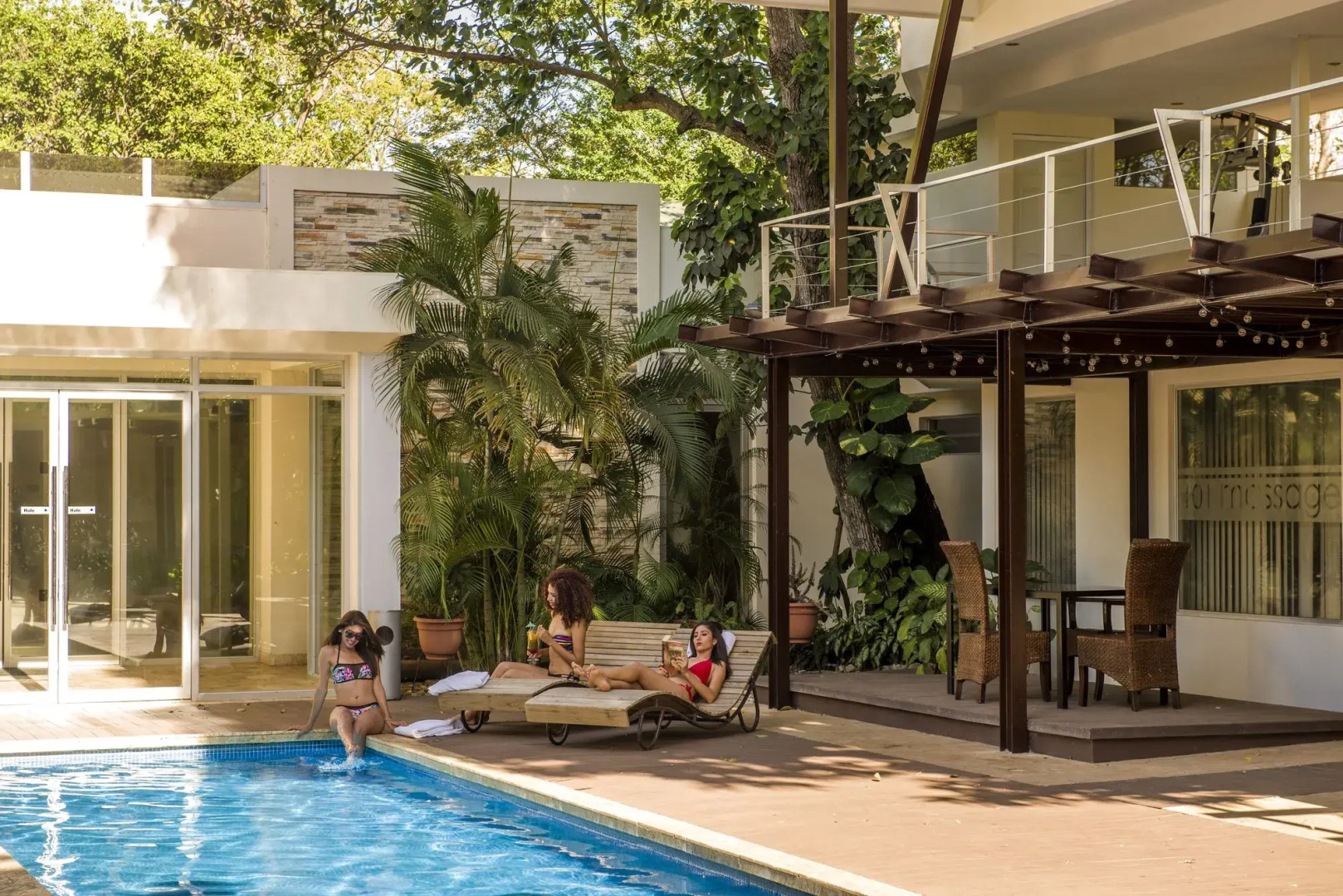 Hotel Contempo