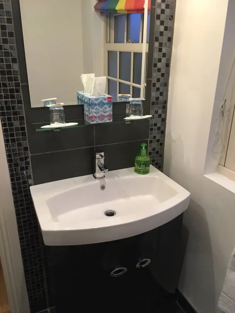 The Rocks Bed & Breakfast