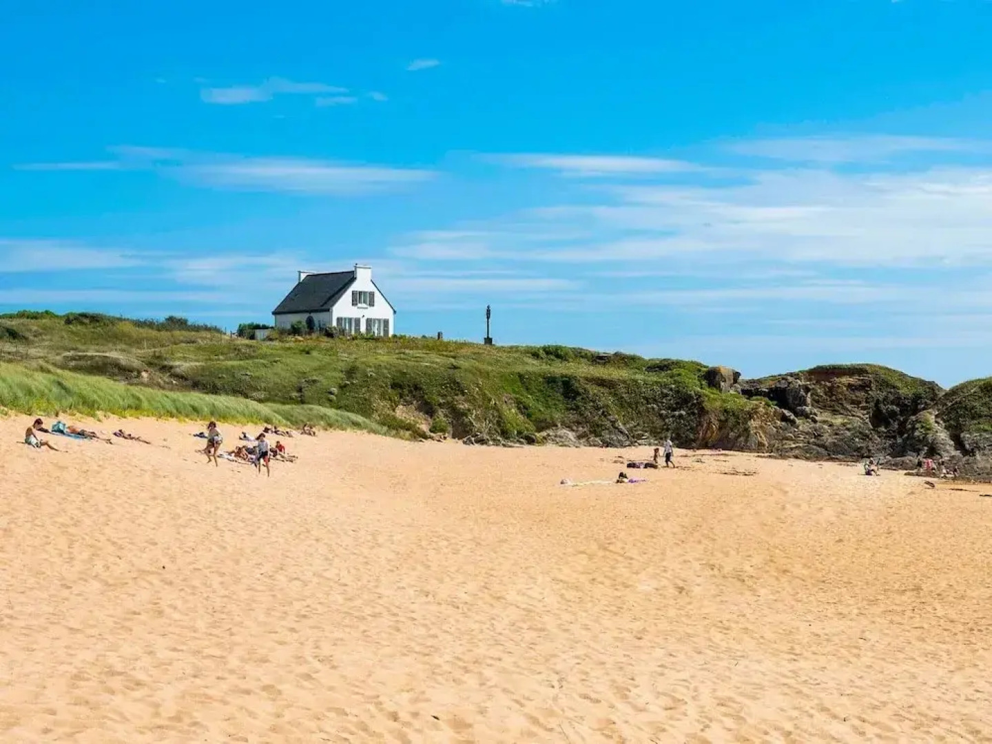 Luxurious Mansion in Castle Grounds in Lantheuil