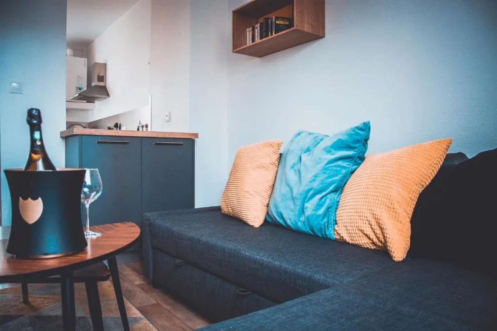 LE LOTUS - Appartement plus parking privatif - V-RENT