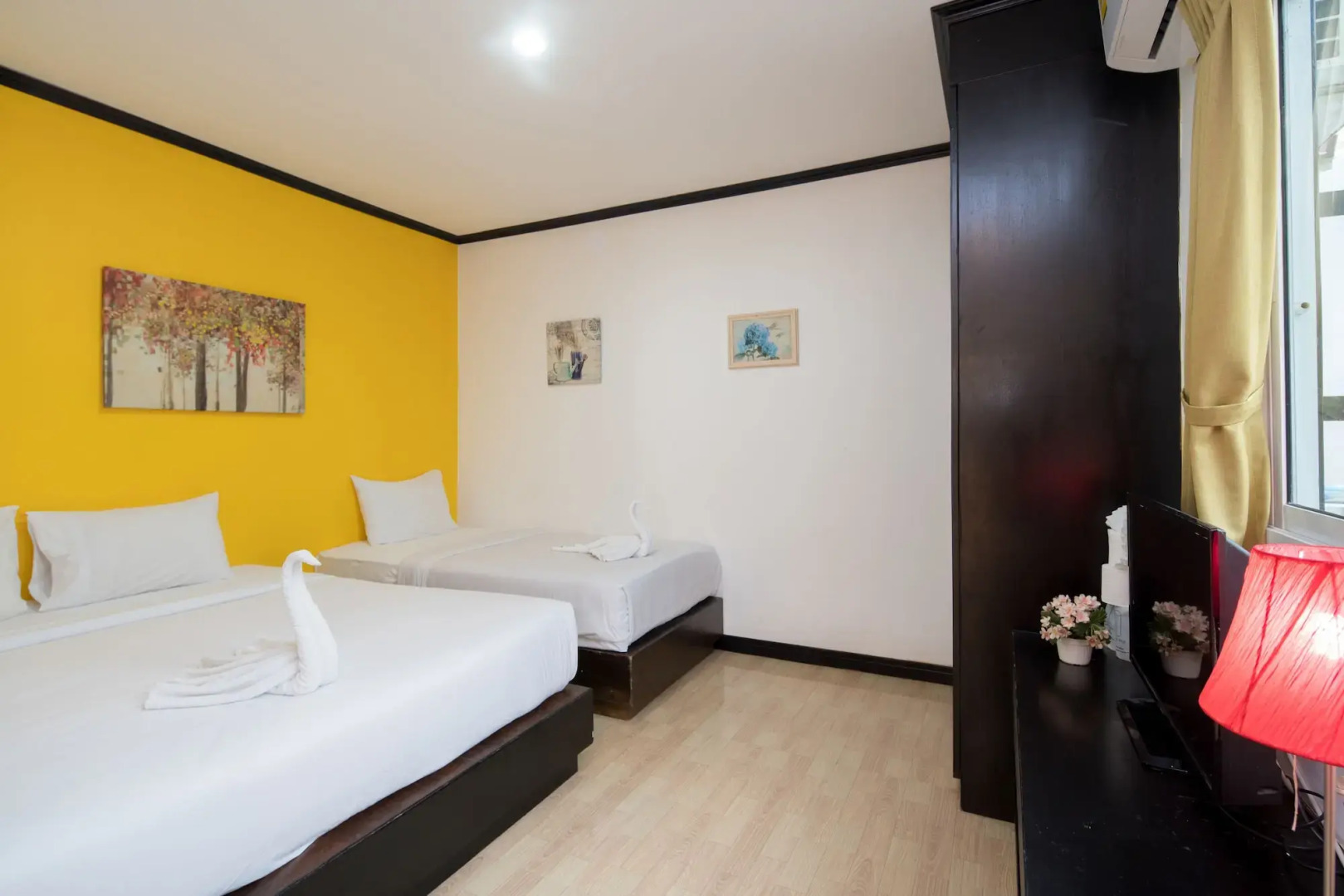 Royal Beach Residence