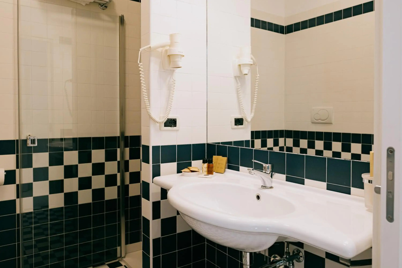 Hotel & Resort Gallia