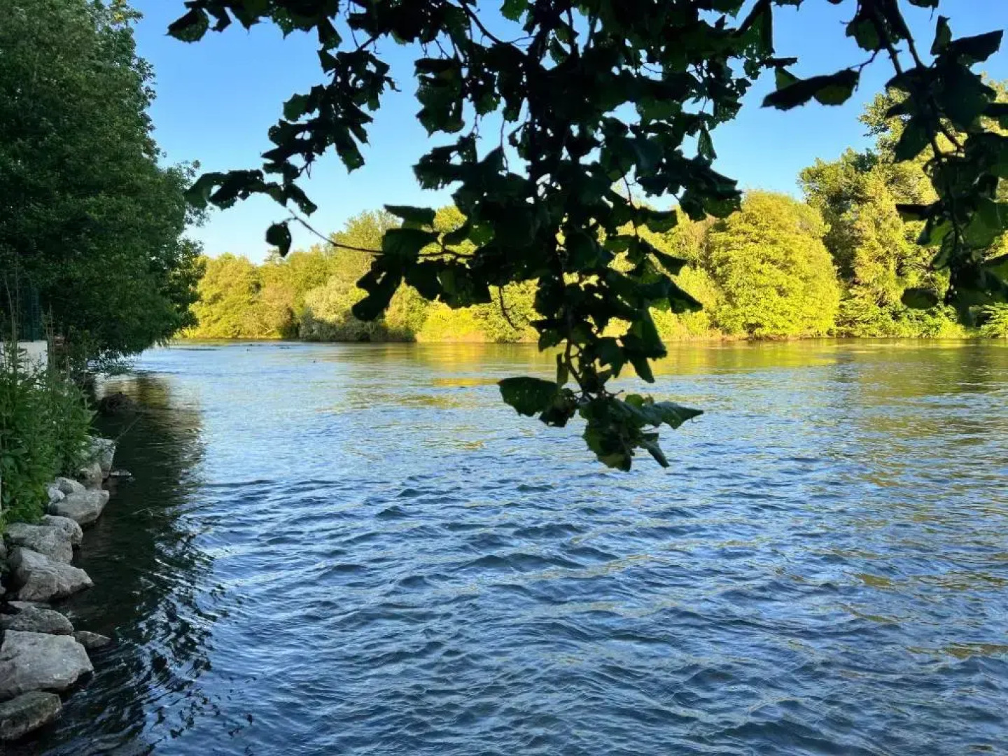 Villa 2 chambres Netflix - Wifi - Parking - Terasse