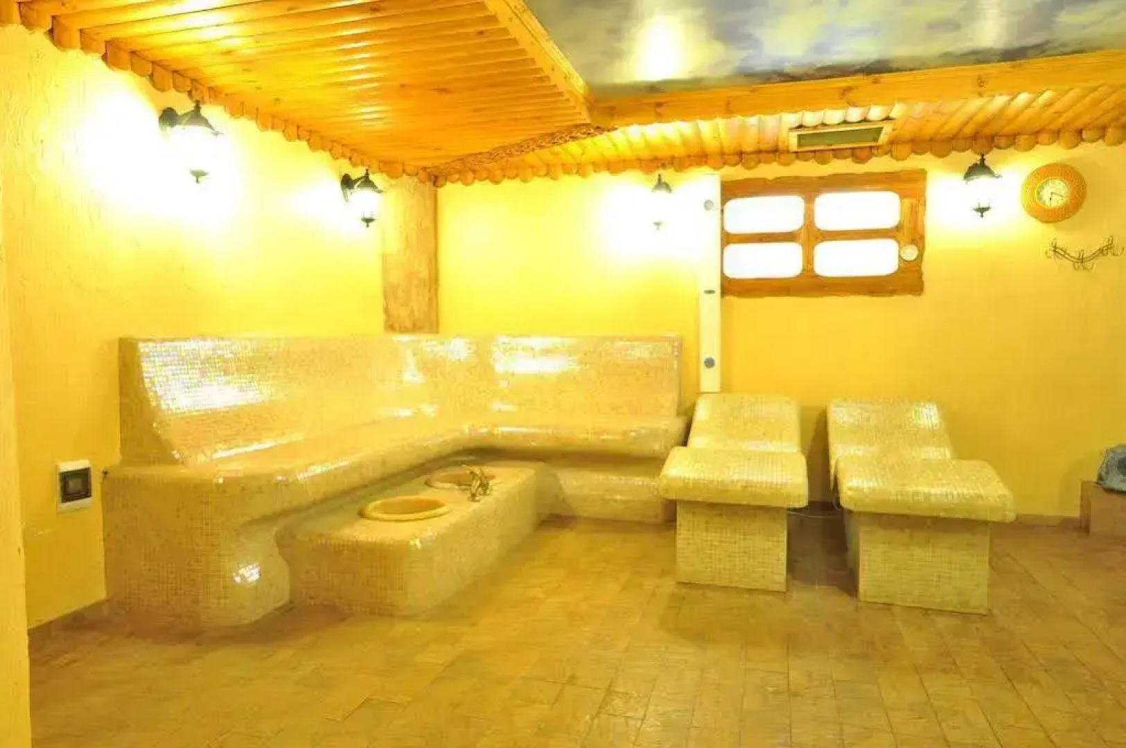 Отельно-Ресторанный Комплекс Охотничий Двор