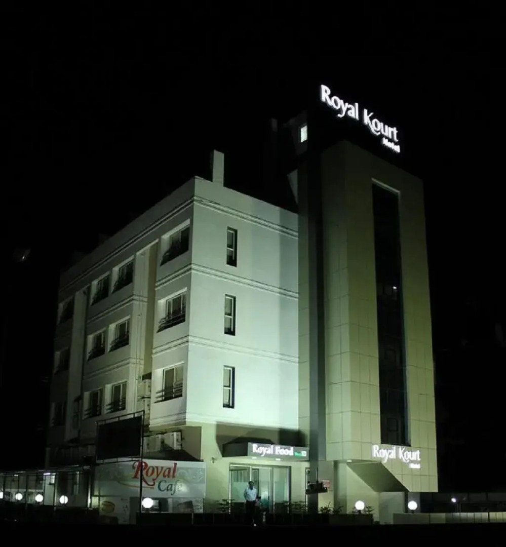 Treebo Trend Royal Kourt Aurangabad