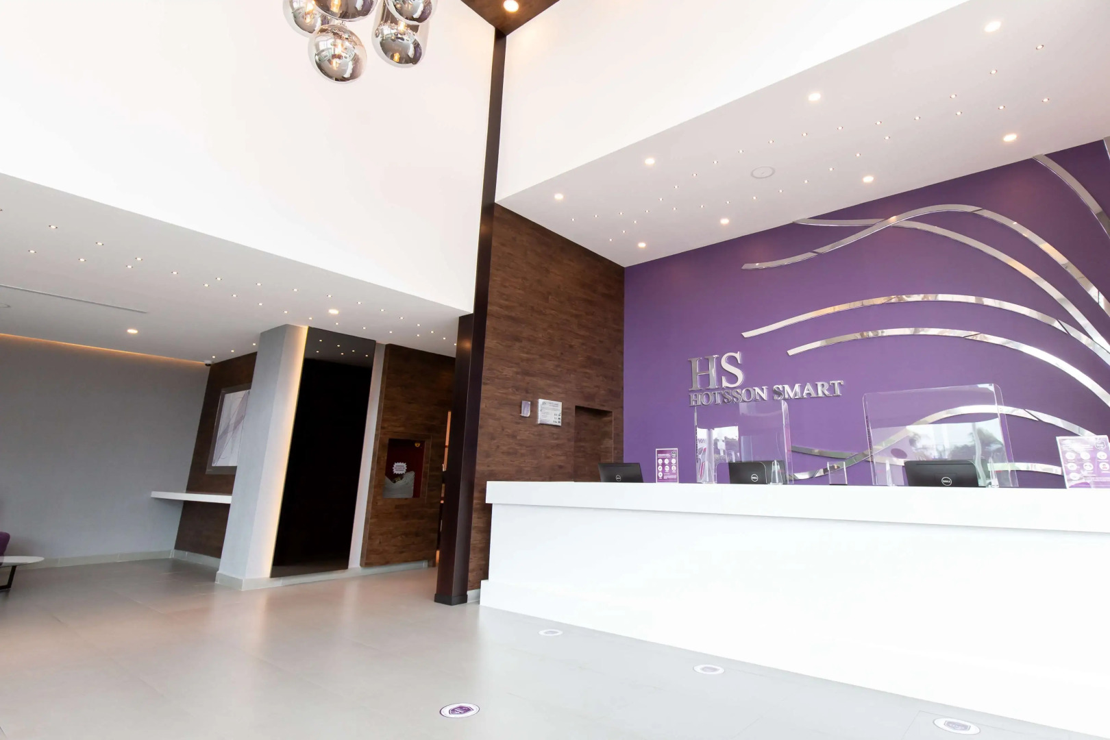 HS HOTSSON Smart León Centro Max