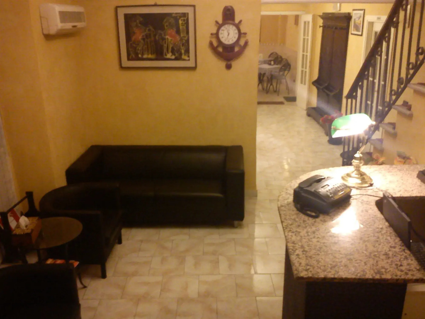 Red And Blues Music Hotel Genova