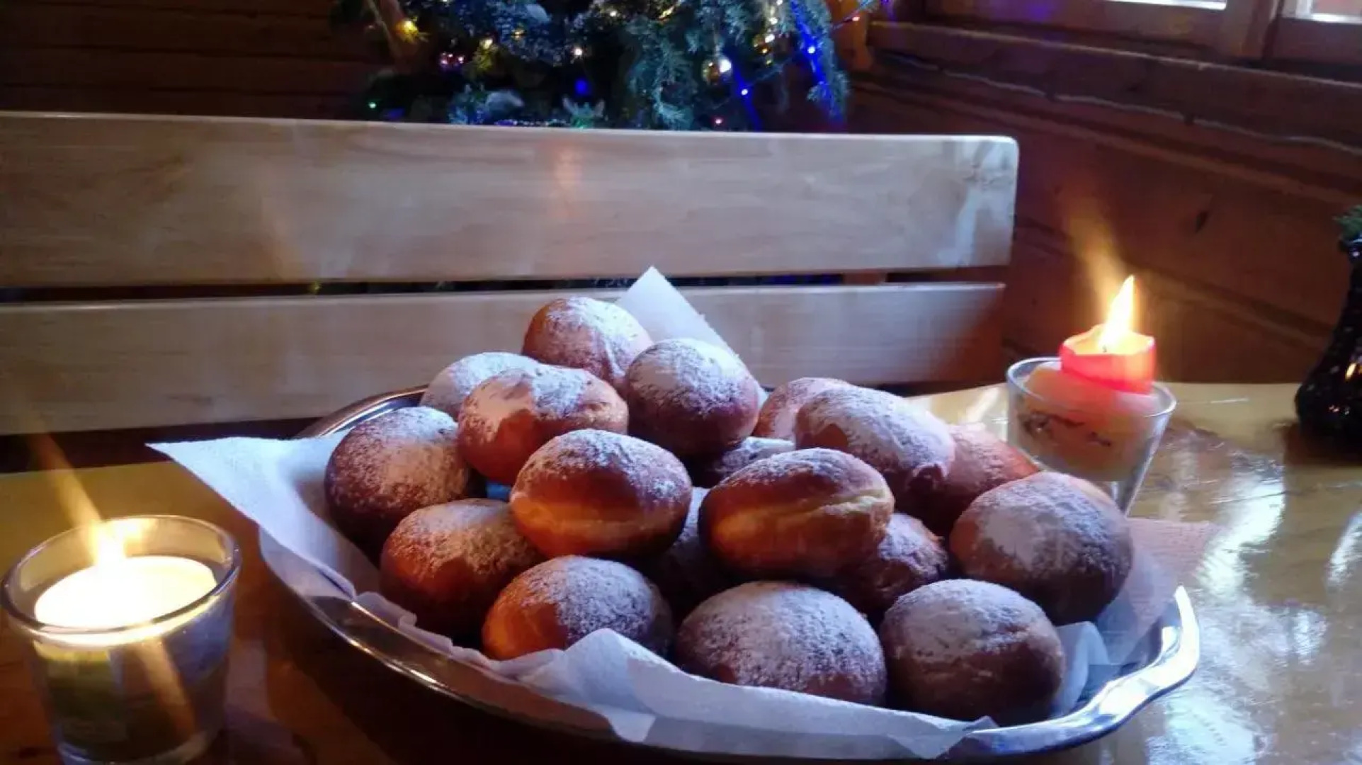 Góralska Czarcia Chata pod Jałowcem