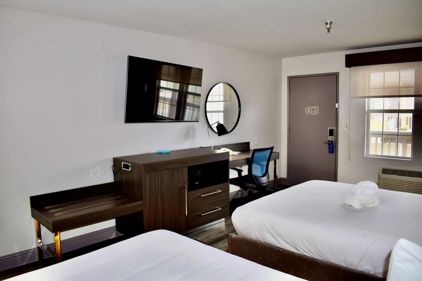 Best Western Marina State Beach