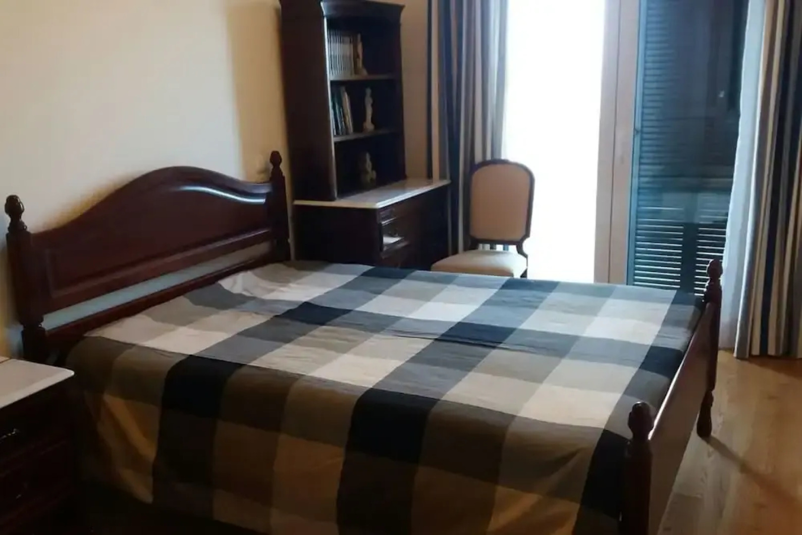 P Delgada 3-bed House, Sleeps 6, Parking & Seaview