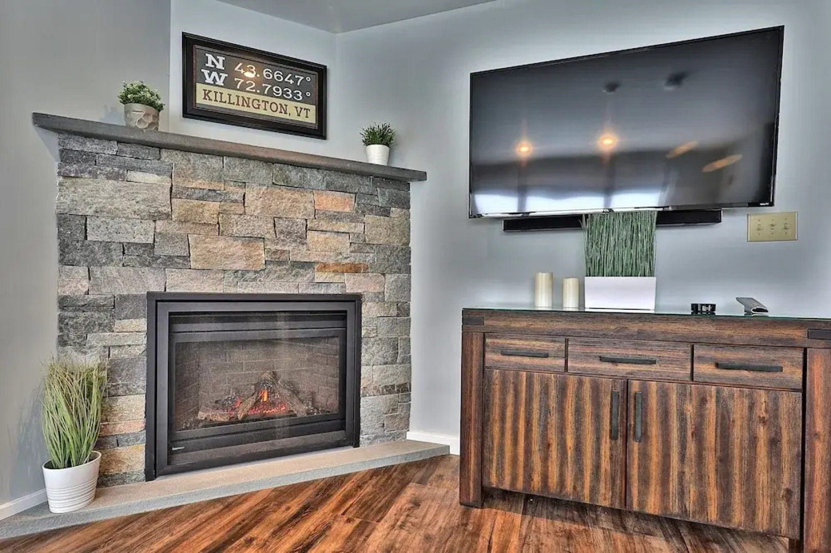 The Mod Suite at Killington. Big 3RM Condo. Comfy. Ahh! Relax