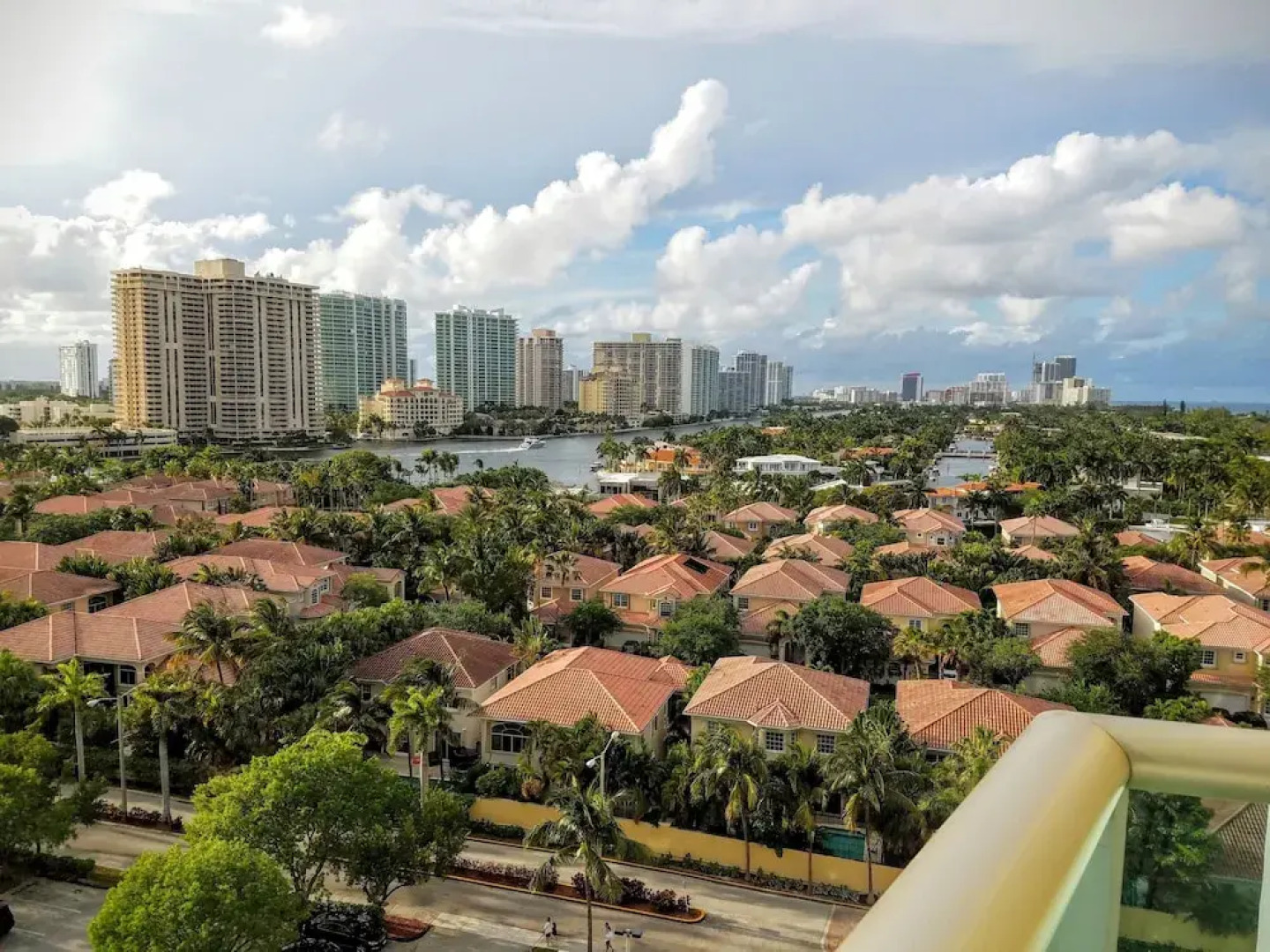 Ocean Reserve Apartments by FlatsAway